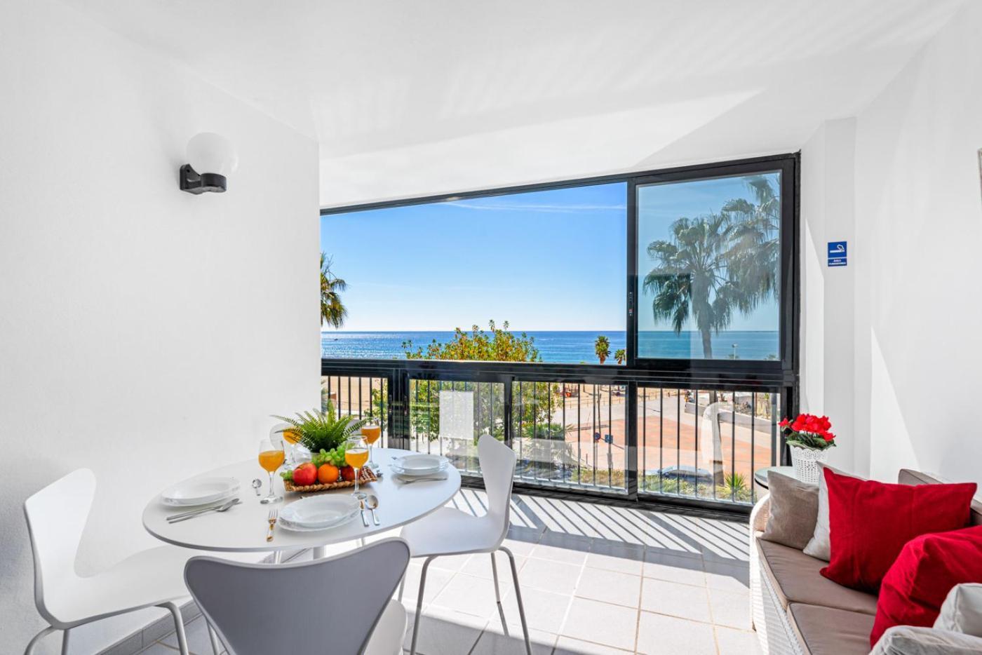 Apartment Colon - Plusholidays Calp Dış mekan fotoğraf