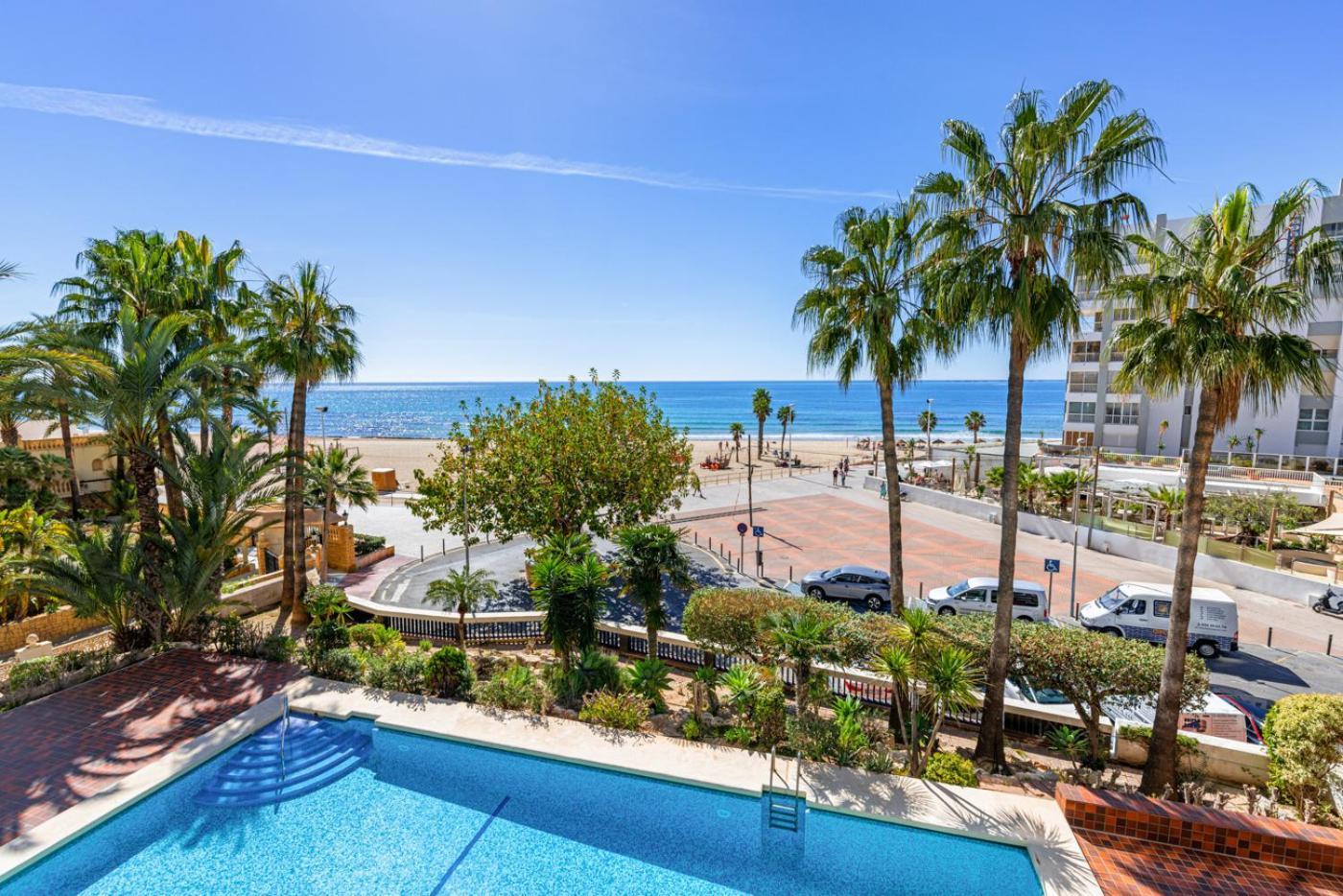 Apartment Colon - Plusholidays Calp Dış mekan fotoğraf